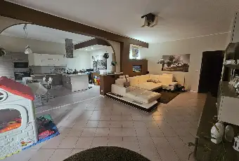 Rexer-Fiumefreddo-Sicilia-Appartamento-in-vendita-in-via-Morandi-a-Fiumefreddo-di-Sicilia-Salone