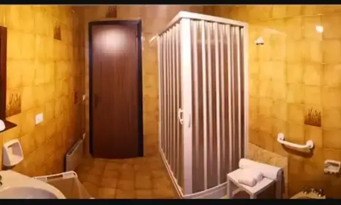 Rexer-Noto-Appartamento-in-vendita-in-via-Tommaso-Fazello-a-Noto-Bagno