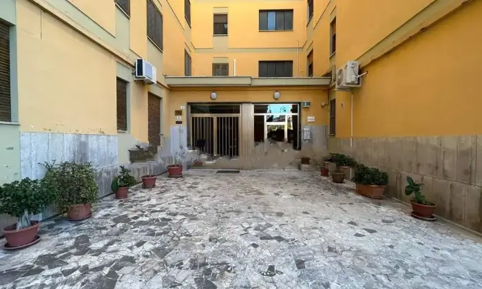 Rexer-Santa-Maria-Capua-Vetere-Vendesi-appartamento-in-Via-Giovanni-Amendola-a-Santa-Maria-Capua-Vetere-Terrazzo