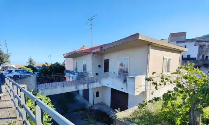 Rexer-Montauro-Casa-di-paese-in-vendita-in-SpMontauro-Giardino