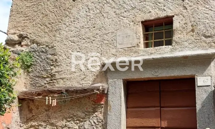 Rexer-Cremia-Vendesi-casa-indipendente-in-Via-Vaticano-a-Cremia-Altro