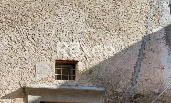 Rexer-Cremia-Vendesi-casa-indipendente-in-Via-Vaticano-a-Cremia-Altro