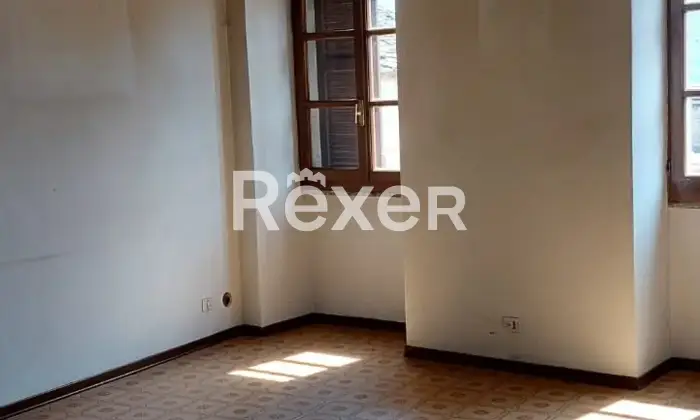 Rexer-Cremia-Vendesi-casa-indipendente-in-Via-Vaticano-a-Cremia-Altro