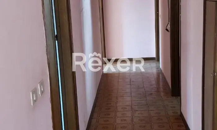 Rexer-Cremia-Vendesi-casa-indipendente-in-Via-Vaticano-a-Cremia-Altro