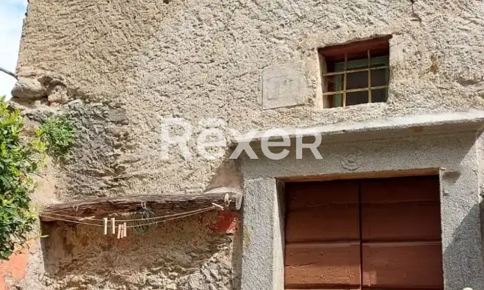 Rexer-Cremia-Vendesi-casa-indipendente-a-Cremia-C-Altro