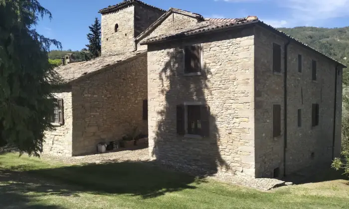 Rexer-Predappio-Una-tenuta-abitazioni-a-Predappio-FACCIATA
