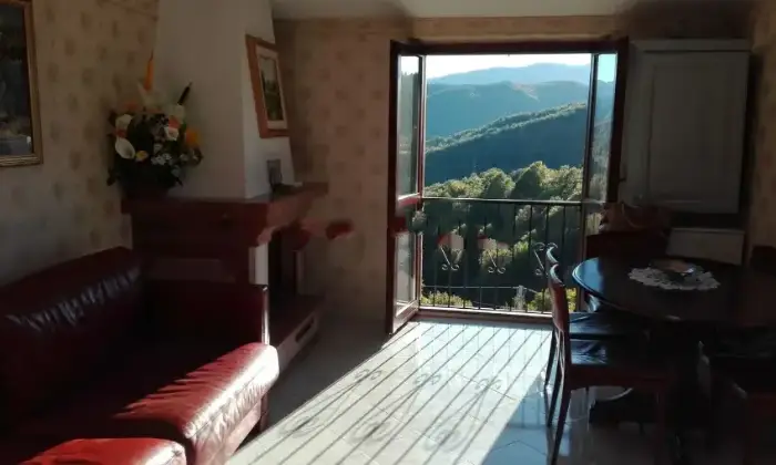 Rexer-Montereale-Bilocale-in-vendita-in-via-San-AntonioMontereale-Salone