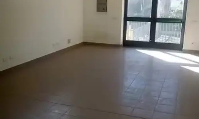 Rexer-Vogogna-Vendesi-locale-commerciale-a-Vogogna-VB-Altro