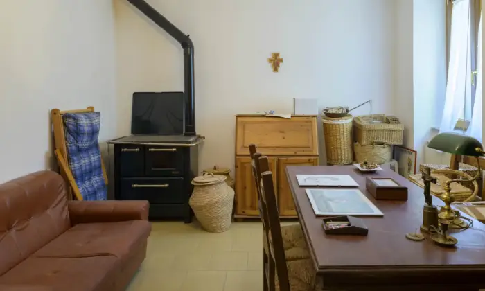 Rexer-gubbio-Propriet-rustica-in-vendita-in-via-del-Poderaccio-a-Gubbio-Altro