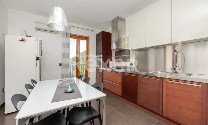 Rexer-Morano-Calabro-Quadrilocale-a-Morano-Calabro-CUCINA