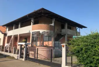 Rexer-Tronzano-Vercellese-Appartamento-in-vendita-in-via-BolzanoTronzano-Vercellese-Terrazzo