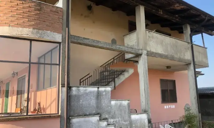 Rexer-Tronzano-Vercellese-Appartamento-in-vendita-in-via-BolzanoTronzano-Vercellese-Terrazzo