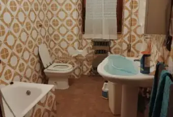 Rexer-Cantalupo-in-Sabina-Quadrilocale-in-vendita-a-Cantalupo-in-Sabina-RI-Bagno