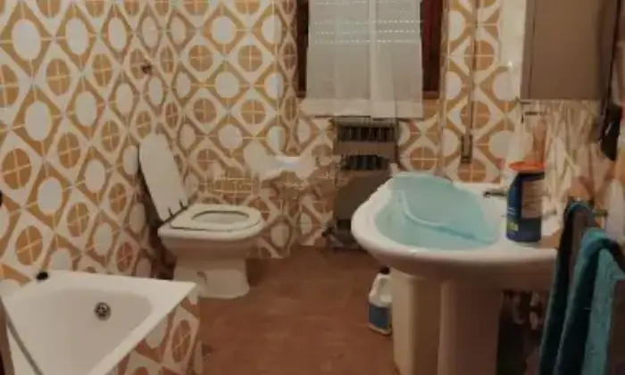 Rexer-Cantalupo-In-Sabina-Quadrilocale-in-vendita-a-Cantalupo-in-Sabina-RI-Bagno
