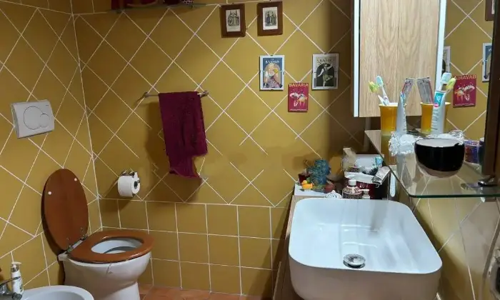 Rexer-Itri-Appartamento-in-Via-San-Girolamo-Itri-Bagno