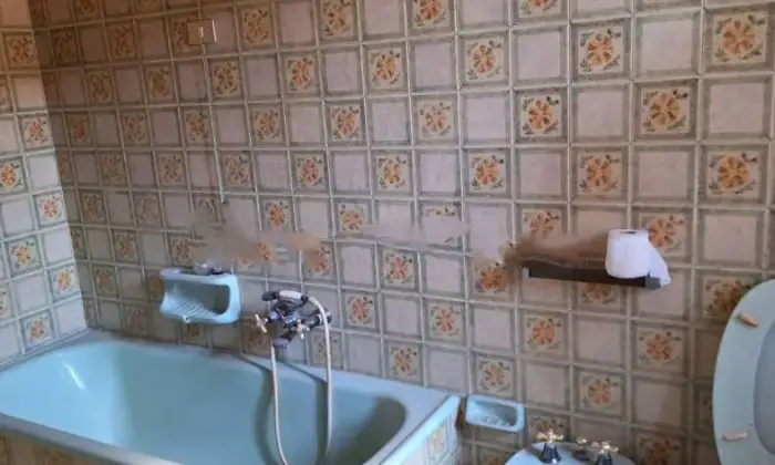 Rexer-Sezze-Terratetto-unifamiliare-in-vendita-in-via-della-Libert-a-Sezze-Bagno