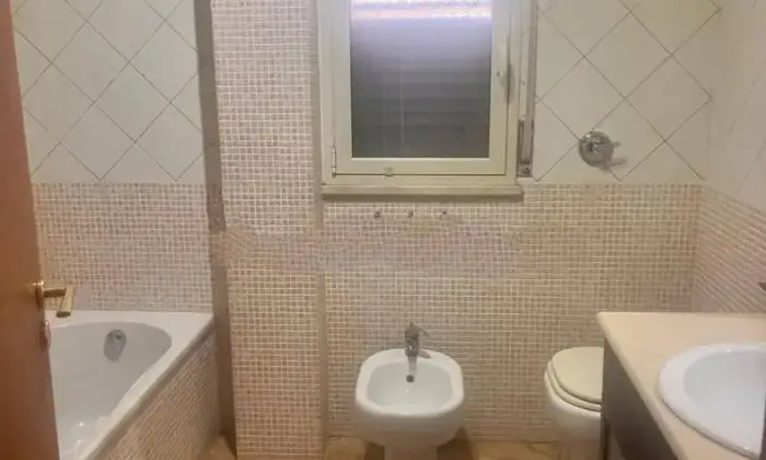 Rexer-Marsala-Quadrilocale-via-Ugdulena-Stagnone-Marsala-BAGNO