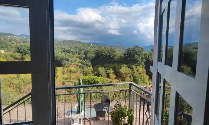 Rexer-Pratola-Serra-CasaIndipendente-in-Case-Cocciacavallo-Pratola-Serra-Terrazzo