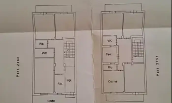 Rexer-Montevago-Edificio-di-piani-due-appartamenti-pi-garage-Altro