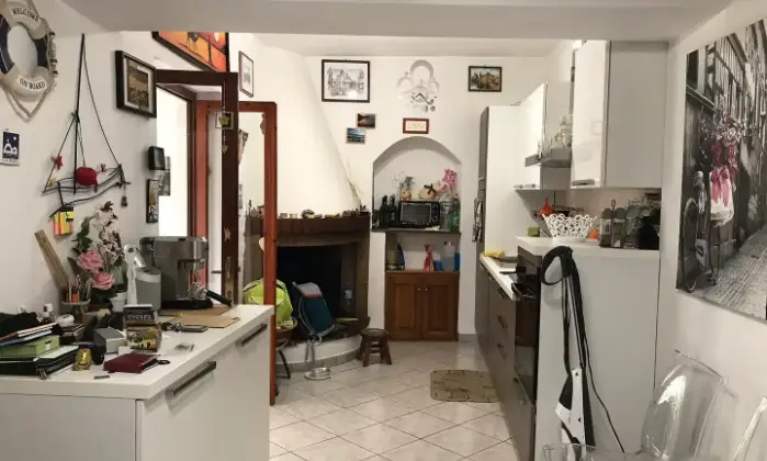 Rexer-Villacidro-CasaIndipendente-in-Via-Carceri-Villacidro-CUCINA