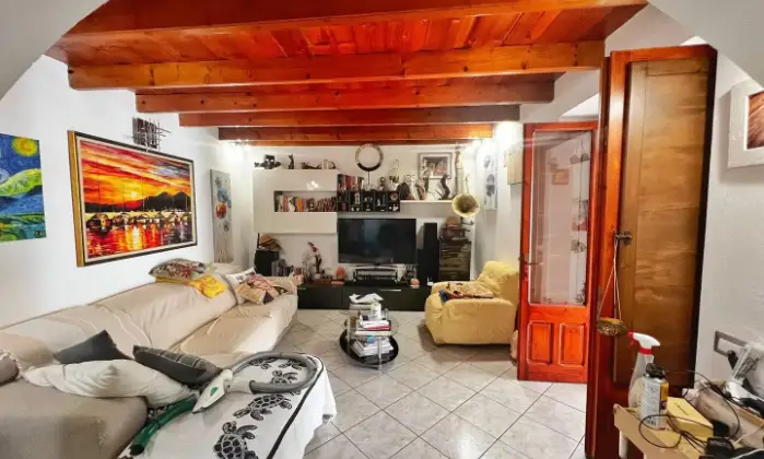 Rexer-Villacidro-CasaIndipendente-in-Via-Carceri-Villacidro-SALONE