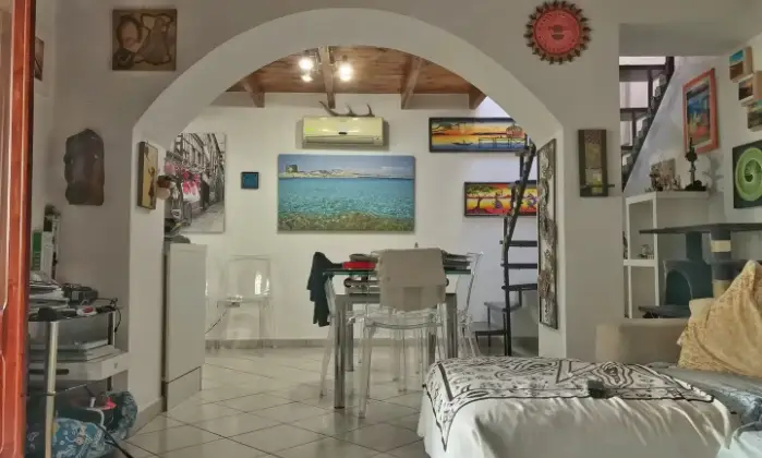 Rexer-Villacidro-CasaIndipendente-in-Via-Carceri-Villacidro-SALONE