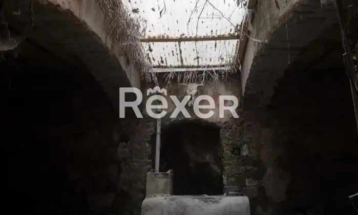 Rexer-Bitti-Vendiamo-casa-indipendente-Altro