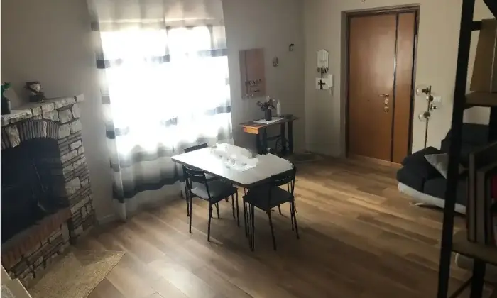 Rexer-Genazzano-Vendesi-villa-via-delle-martorelle-a-Genazzano-Altro