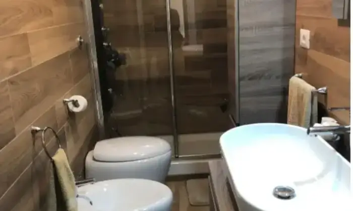 Rexer-Genazzano-Vendesi-villa-via-delle-martorelle-a-Genazzano-Bagno