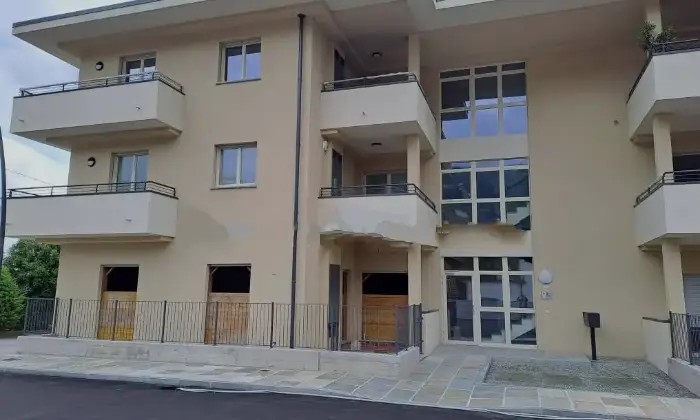 Rexer-Piasco-Trilocale-piazza-Biandrate-di-San-Giorgio-Piasco-Terrazzo