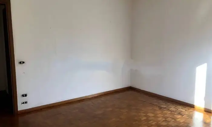 Rexer-Ovada-Vendesi-appartamento-in-Strada-Nuova-Costa-Centro-Ovada-Altro