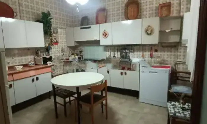 Rexer-Battipaglia-Appartamento-via-SettembreBattipaglia-Cucina