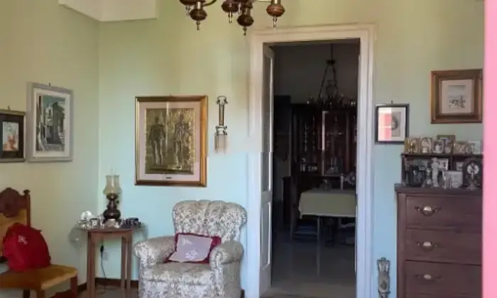 Rexer-Copertino-Vendesi-villa-in-via-Grottella-a-Copertino-Salone