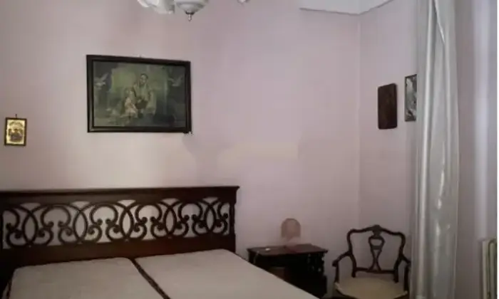Rexer-Copertino-Vendesi-villa-in-via-Grottella-a-Copertino-CameraDaLetto