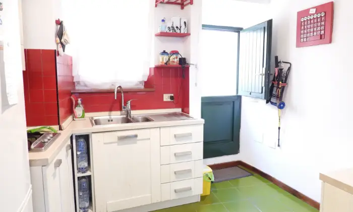 Rexer-Campo-nellElba-Appartamento-in-Vittorio-Emanuele-di-SantIlario-Campo-nellElba-CUCINA