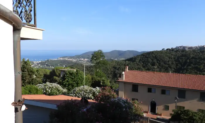 Rexer-Campo-nellElba-Appartamento-in-Vittorio-Emanuele-di-SantIlario-Campo-nellElba-BALCONE