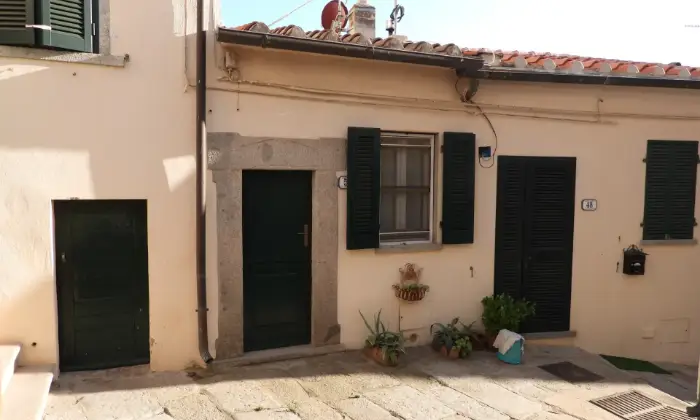 Rexer-Campo-nellElba-Appartamento-in-Vittorio-Emanuele-di-SantIlario-Campo-nellElba-FACCIATA