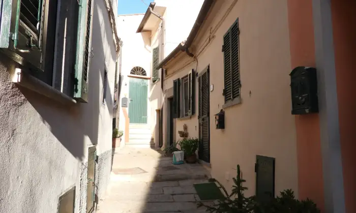 Rexer-Campo-nellElba-Appartamento-in-Vittorio-Emanuele-di-SantIlario-Campo-nellElba-FACCIATA