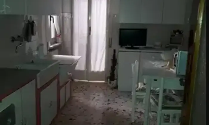 Rexer-Enna-Vendesi-appartamento-in-Via-torre-di-FedericoEnna-EN-Cucina