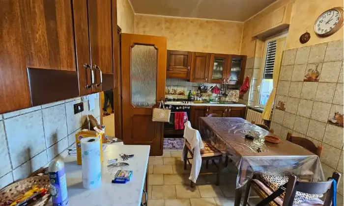 Rexer-Campobasso-Appartamento-in-vendita-in-via-Francesco-Longano-a-Campobasso-Cucina
