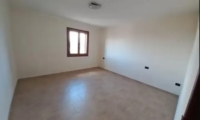 Rexer-Ozieri-Vendesi-appartamento-in-Via-ScanuOzieri-SS-Altro
