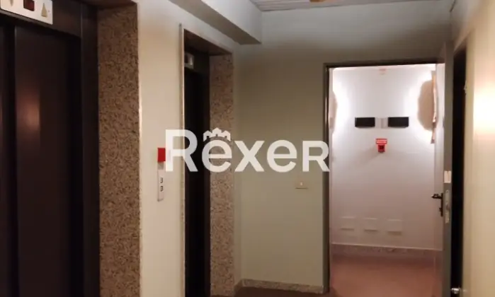 Rexer-PADOVA-Ufficio-al-quinto-piano-con-garage-mq-Altro