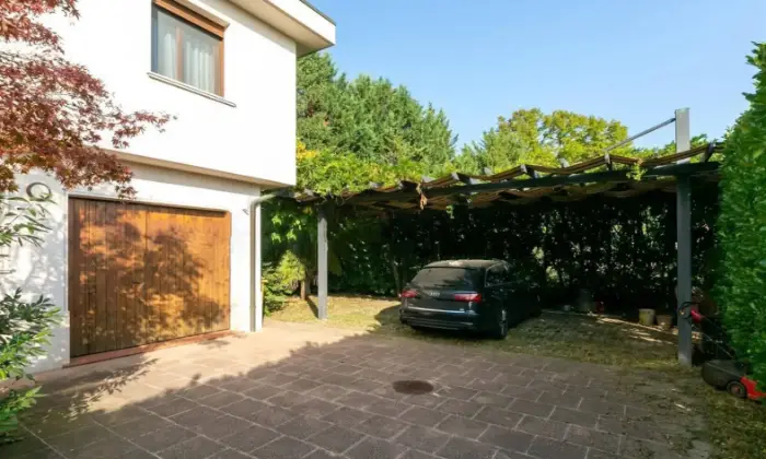 Rexer-Quinto-di-Treviso-Villa-unifamiliare-via-Vecchia-di-Quinto-Centro-Quinto-di-Treviso-Giardino