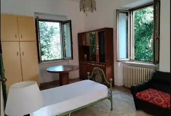 Rexer-Teramo-Vendesi-appartamento-in-Via-Circonvallazione-Ragusa-a-Teramo-CameraDaLetto