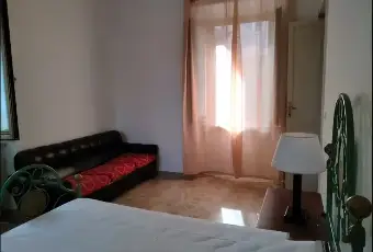 Rexer-Teramo-Vendesi-appartamento-in-Via-Circonvallazione-Ragusa-a-Teramo-CameraDaLetto