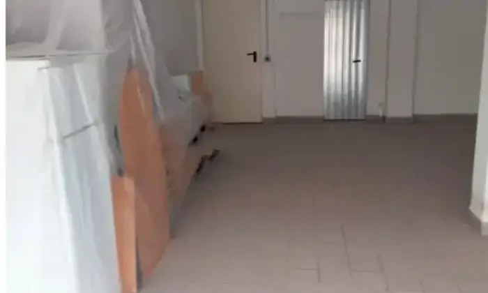 Rexer-Teramo-Vendesi-garage-in-via-Monti-della-Laga-a-Teramo-Altro