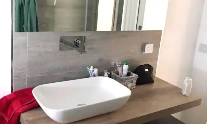 Rexer-Melizzano-Vendesi-appartamento-in-Via-Rimembranza-a-Melizzano-BAGNO