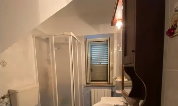 Rexer-Francavilla-Angitola-Casa-indipendente-in-vendita-in-via-Sergente-Farina-Francavilla-Angitola-Bagno