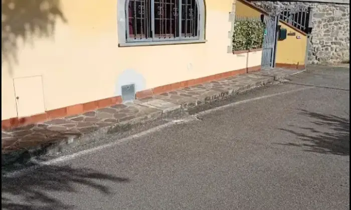 Rexer-Scarperia-e-San-Piero-Immobile-in-vendita-in-Localit-Santo-Stefano-a-Cornetole-Terrazzo