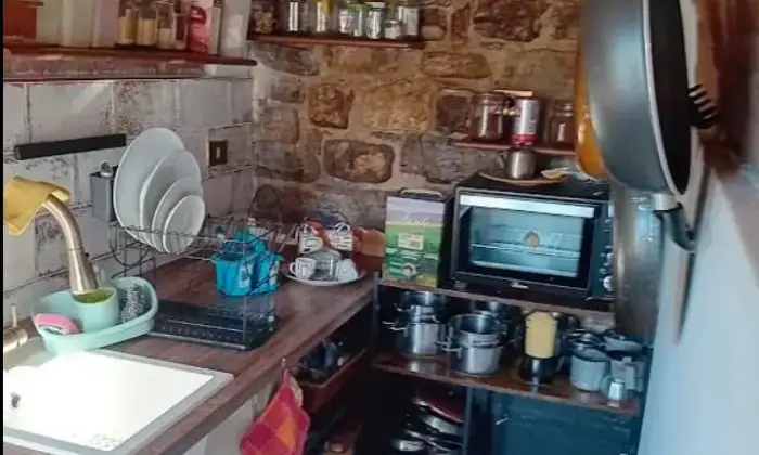 Rexer-Scarperia-e-San-Piero-Vendesi-immobile-a-Scarperia-e-San-Piero-Cucina